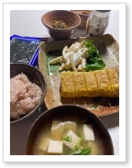 卵焼き｜豆腐と水菜のお味噌汁｜コーディネートスタジオふろしき